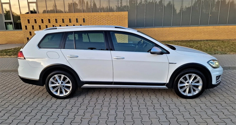 Volkswagen Golf cena 73900 przebieg: 179900, rok produkcji 2019 z Poznań małe 352